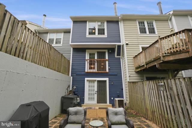 Building Photo - 6320 Chimney Wood Ct