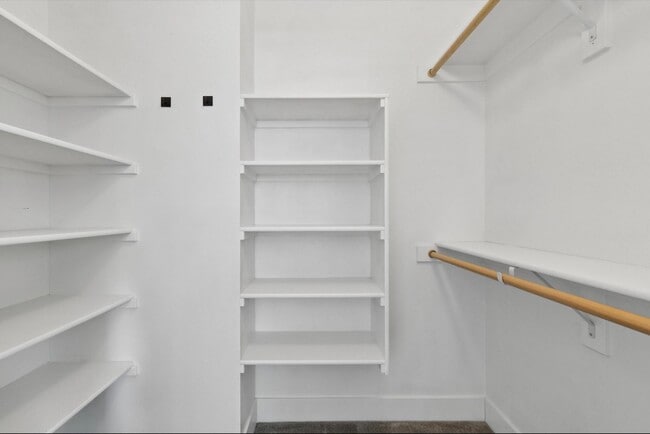 Building Photo - 14825 NW Highcroft Ct