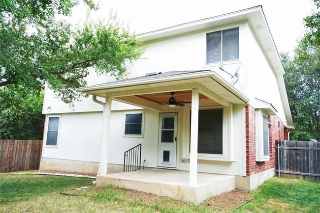 Building Photo - 911 Mammoth Ct