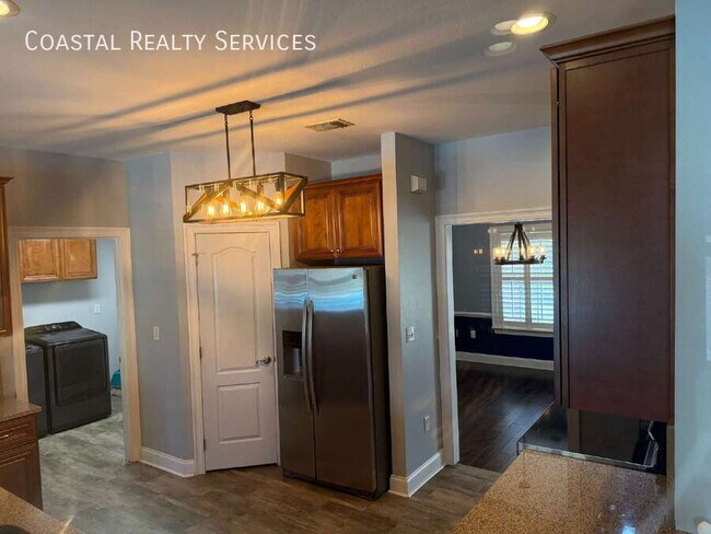 Building Photo - 3467 Sparco Dr