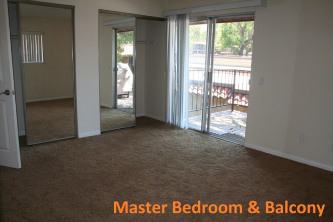 Building Photo - 1530 Border Ave