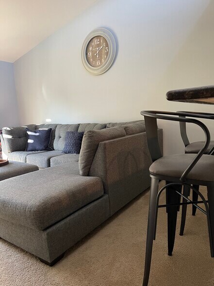 Building Photo - 5055 Collwood Blvd