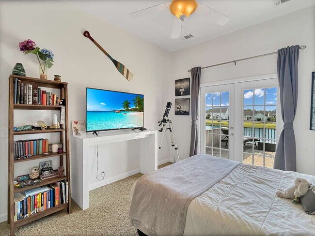 Building Photo - 663 Wyndham Way