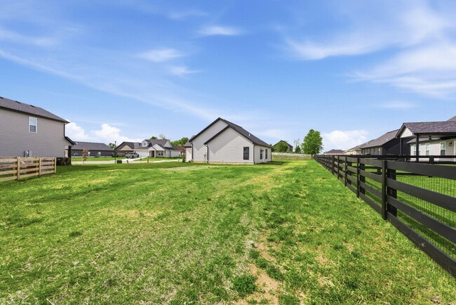 Building Photo - 406 Cheyenne Ct