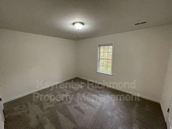 Building Photo - 7919 Nashua Dr