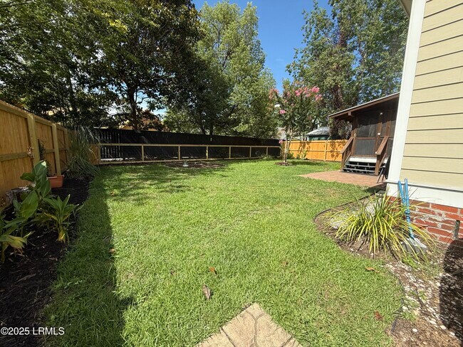 Building Photo - 2717 Oaklawn Ave