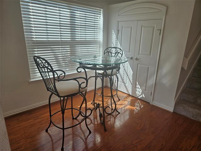 Building Photo - 2201 Wolf St