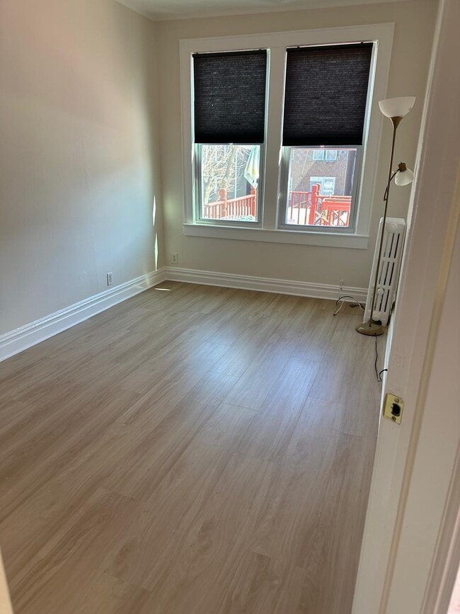 Building Photo - 268 Columbia Ave