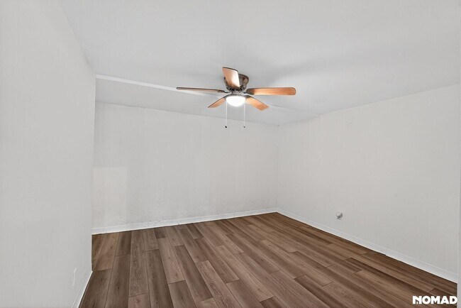 Building Photo - 405 Fairburn Rd SW