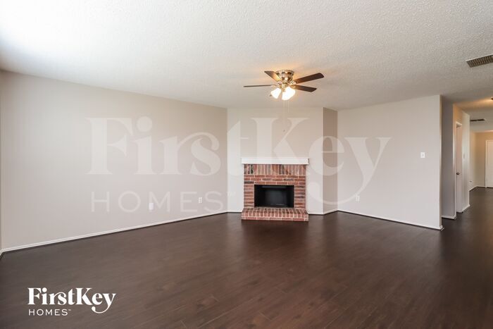 Building Photo - 3825 Foxhound Ln