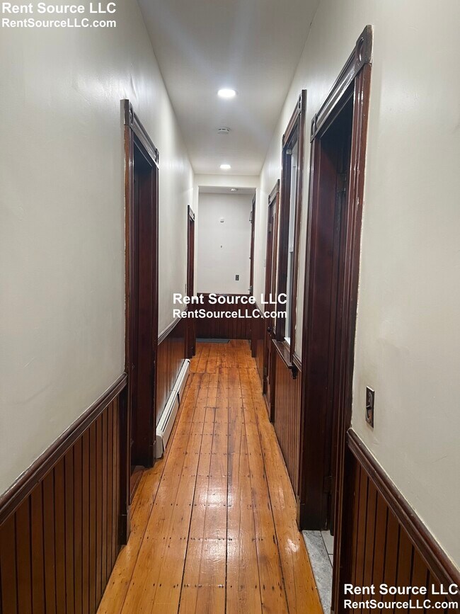 Building Photo - 31 Tremont St