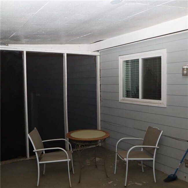 Building Photo - 2995 Meadow Wood Ct NW