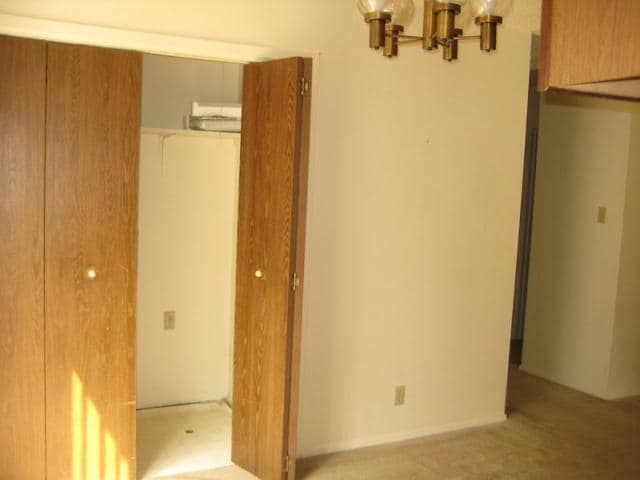 Building Photo - 12407 Tree Line Dr