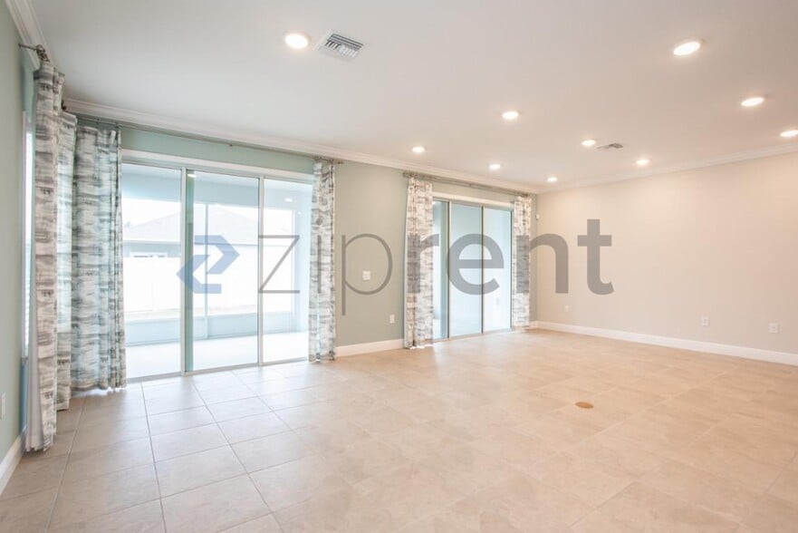 Building Photo - 2129 NW 248th Wy