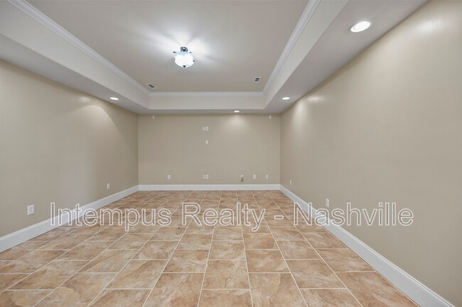 Building Photo - 7 Crooked Stick Ln