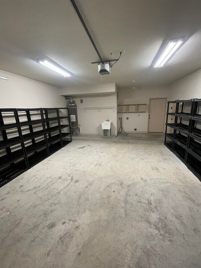 Building Photo - 2306 Leo Reyes Ct