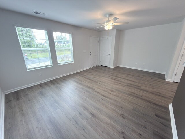 Building Photo - Brand-New 3BR Townhome in Lexington | Modern Finishes & Pet Friendly