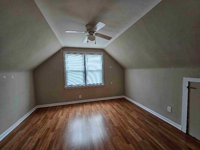 Building Photo - 3717 Charloe Ct