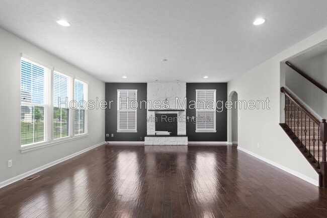 Building Photo - 4550 Avedon Way