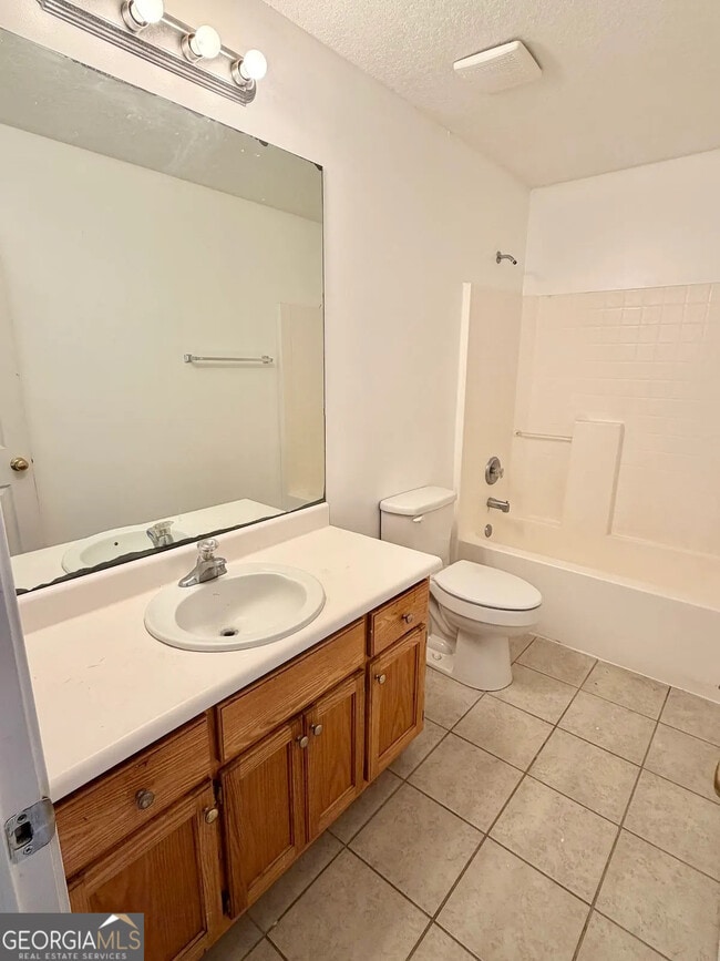 Building Photo - 93 Mollies Ct