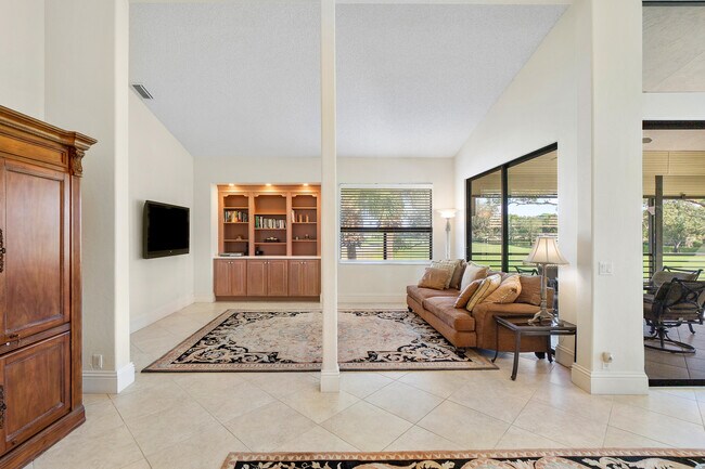 Building Photo - 16939 Isle of Palms Dr