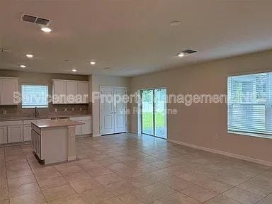 Building Photo - 905 Rivers Crossing St