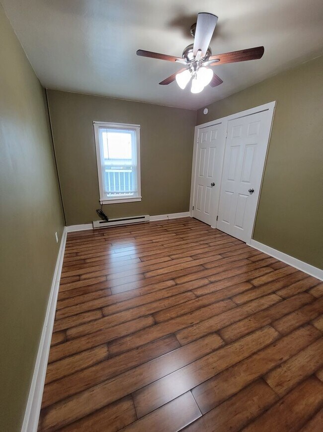 Building Photo - 5176-5178 Greenvillage Road