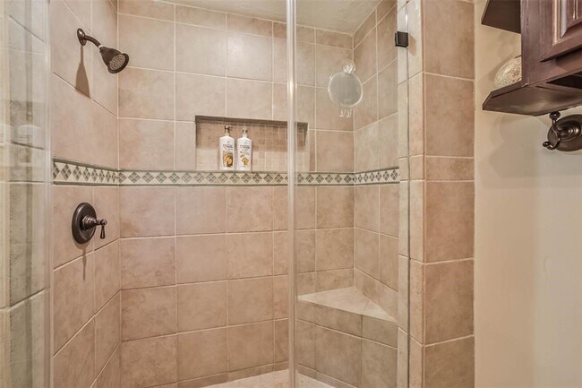 Building Photo - 6911 Sprigg St