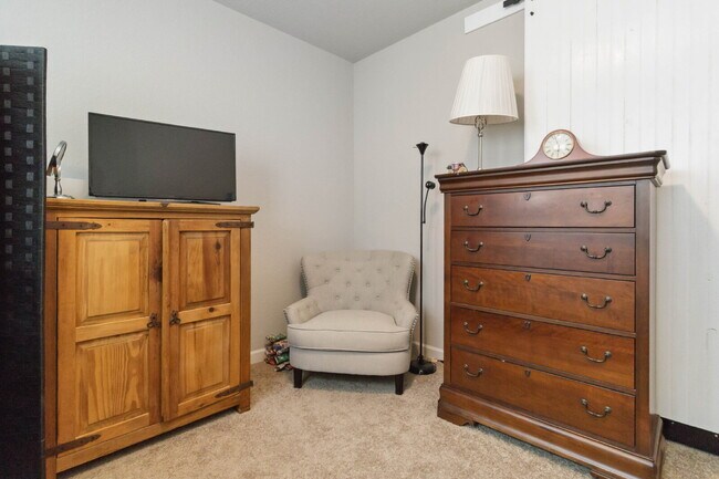 Building Photo - Beautiful single-story home in the sought-...