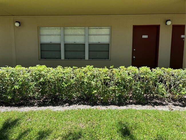 Primary Photo - 13475 SW 9th St