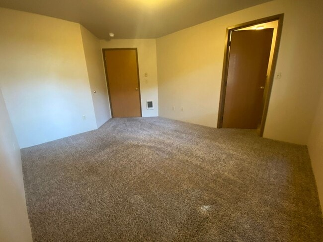 Building Photo - 804 Juniper Ave