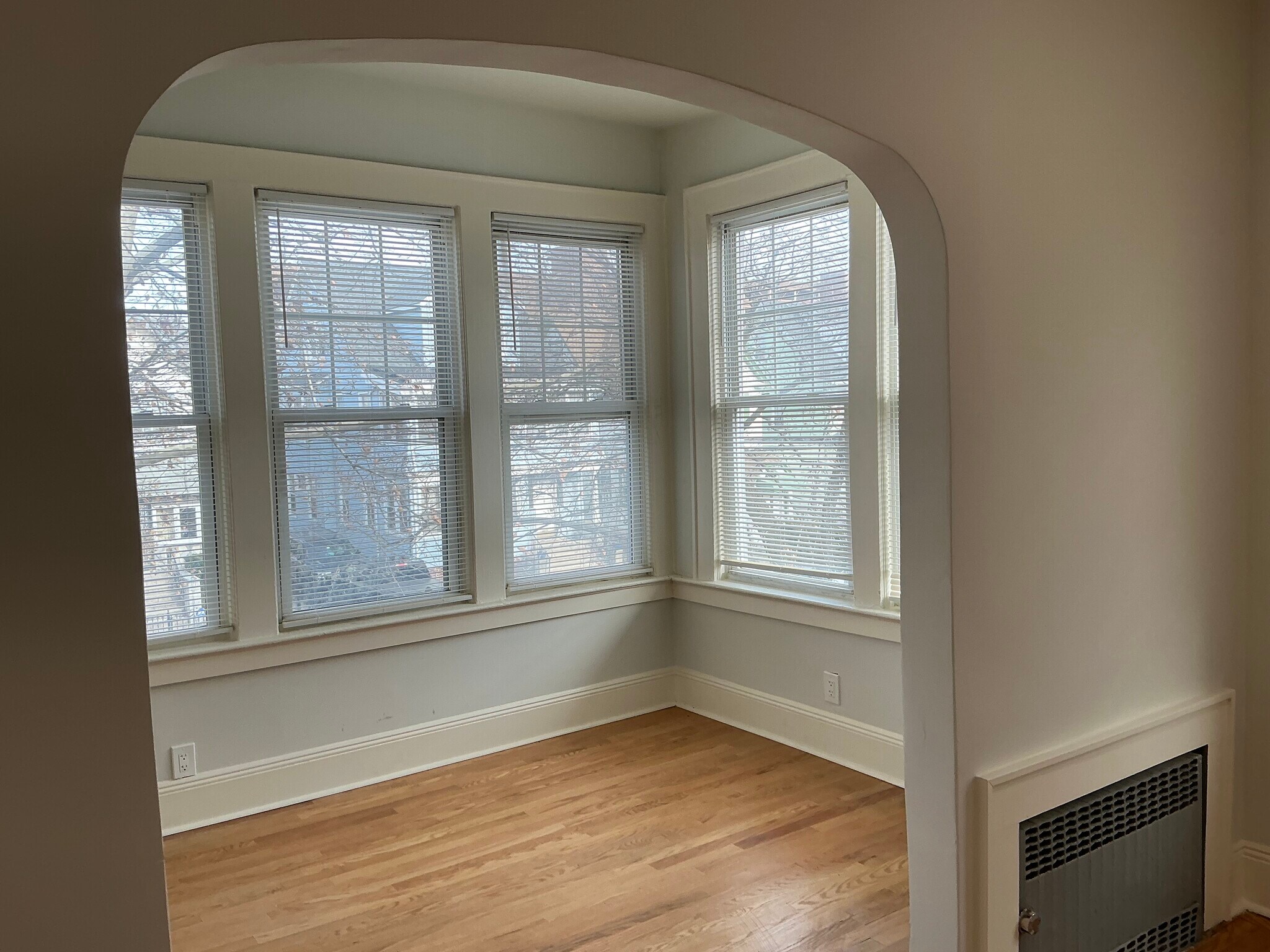 Building Photo - 176 Weequahic Ave