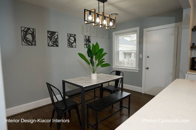 Building Photo - 200 Braswell St