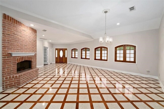 Building Photo - 6303 Lugary Dr