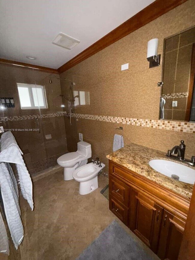 Building Photo - 8700 SW 19th Terrace