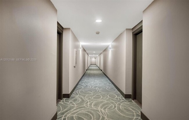 Building Photo - 770 Claughton Island Dr