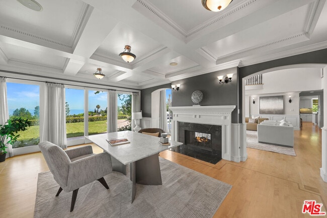 Building Photo - 10814 Savona Rd