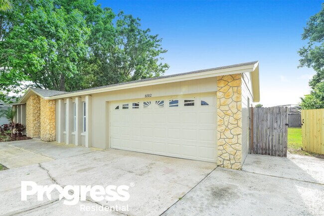 Building Photo - 8302 Tuckahoe Ct