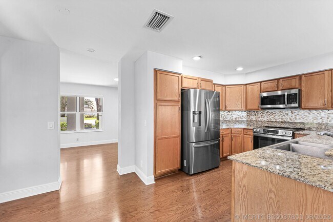 Building Photo - 2011 NW 53rd St
