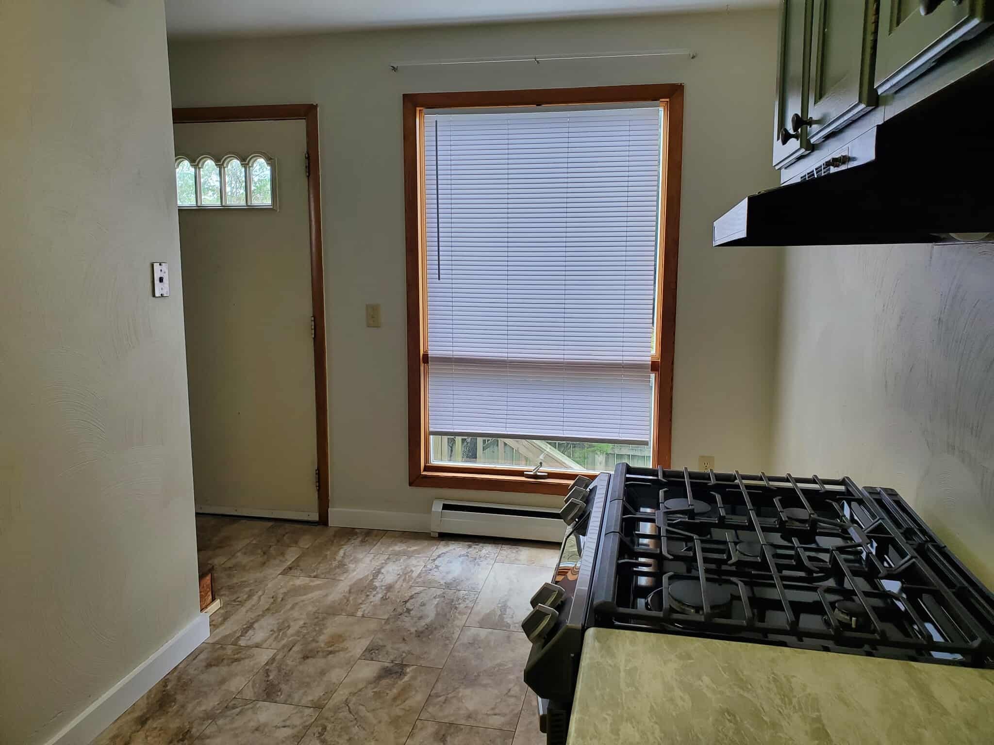 Building Photo - 252 Gompers Ave