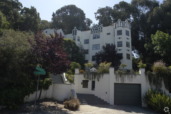 Primary Photo - 4182-4188 Greenwood Ave