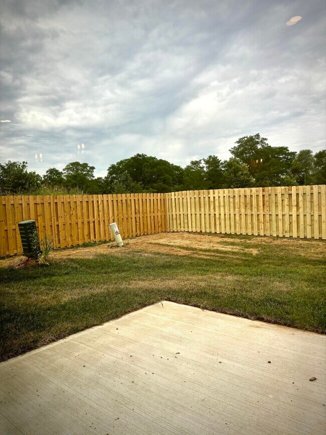Building Photo - 2737 Sullivans Trce