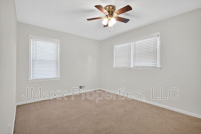 Building Photo - 30 Shiloh Hills Dr NW