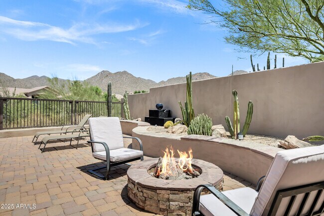 Building Photo - 13744 E Lupine Ave