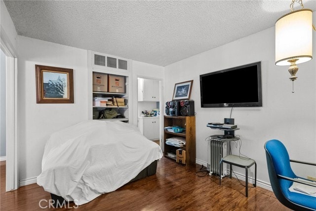 Building Photo - 663 Eston Pl