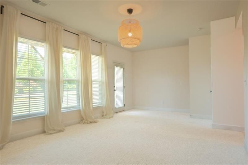 Building Photo - 1059 Caruso Dr