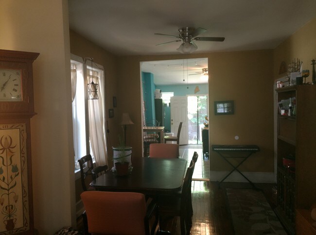Dining Room - 5008 Beaumont Ave