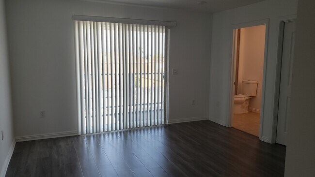 Building Photo - 2057 W Florence Ave