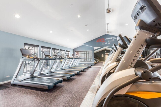 Building Photo - 14 Lincoln Oaks Dr