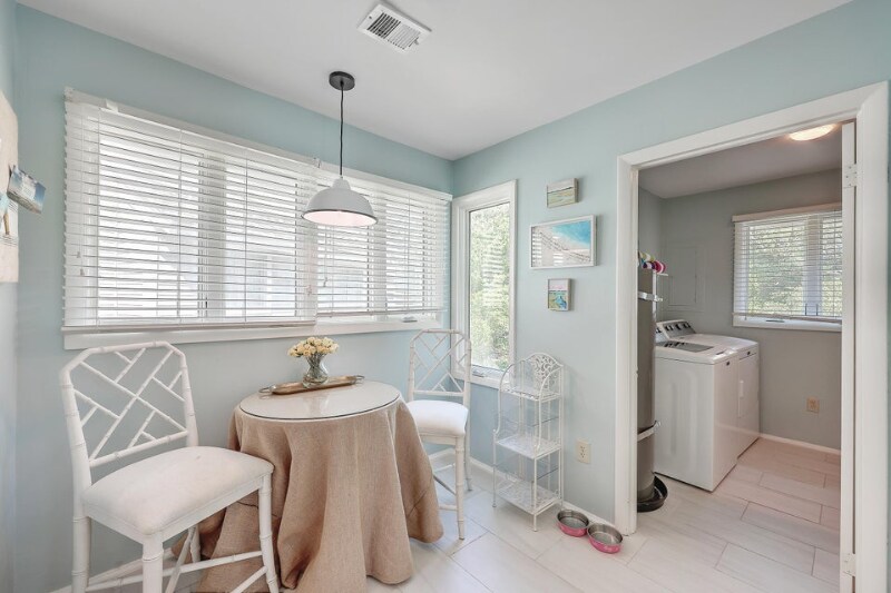 Building Photo - 1115 Duneside Rd